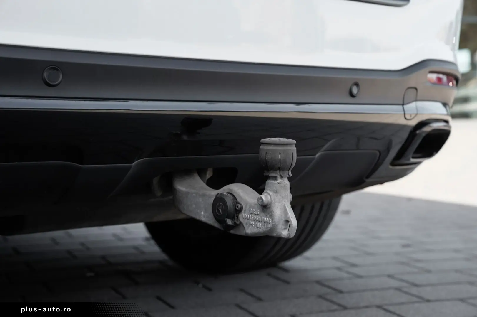 MERCEDES-BENZ GLE 450d AMG Pano-AIR-Distronic-StandHZG-360