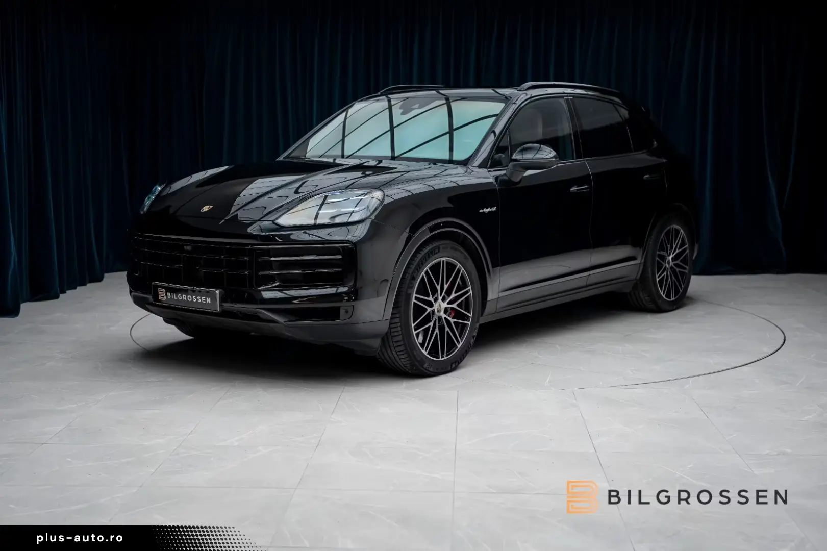 Porsche Cayenne S E-Hyb SportDesign Burmester Inno P-Dis