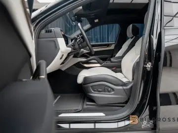 Porsche Cayenne S E-Hyb SportDesign Burmester Inno P-Dis