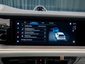 Porsche Cayenne S E-Hyb SportDesign Burmester Inno P-Dis