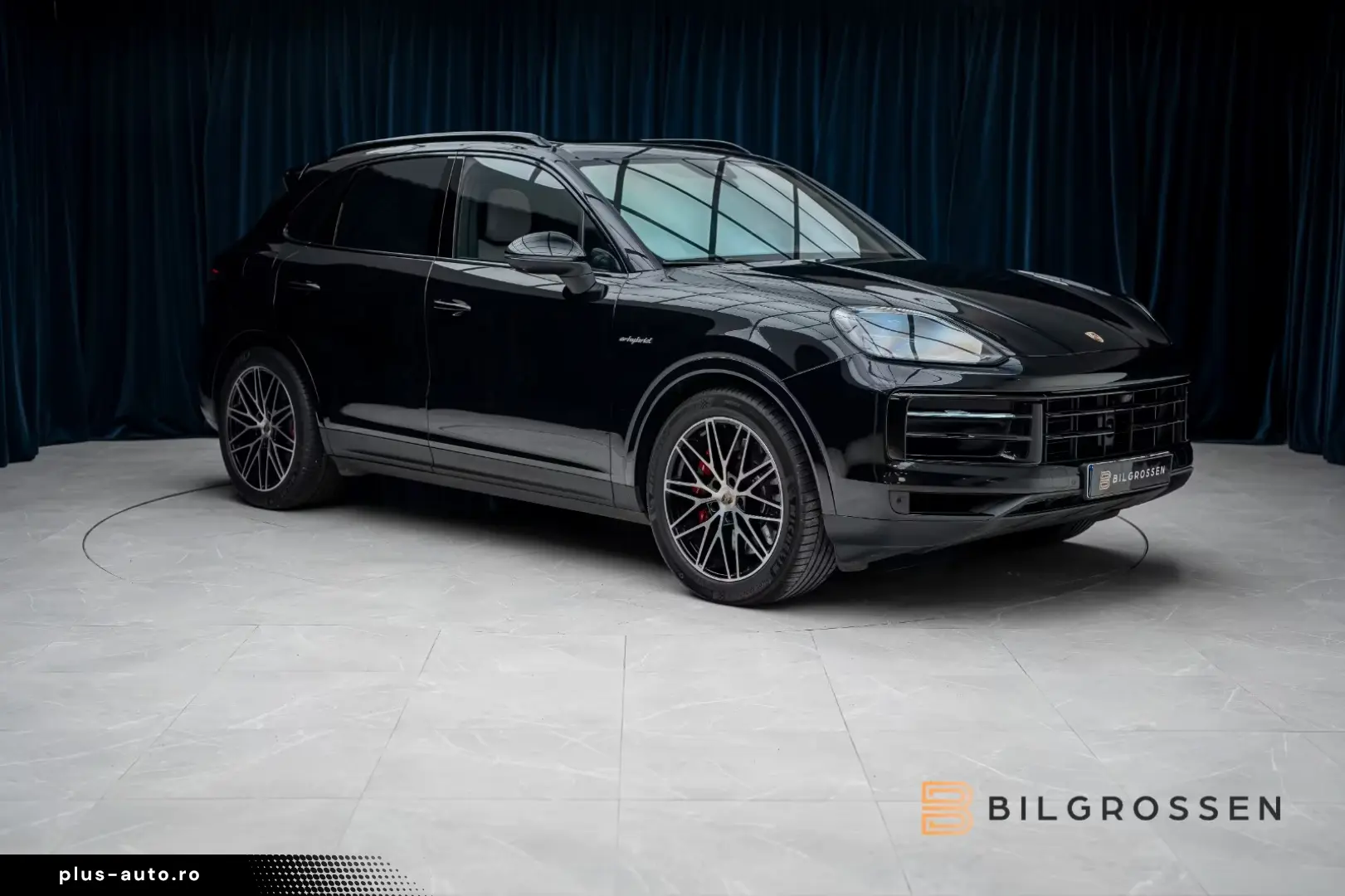 Porsche Cayenne S E-Hyb SportDesign Burmester Inno P-Dis