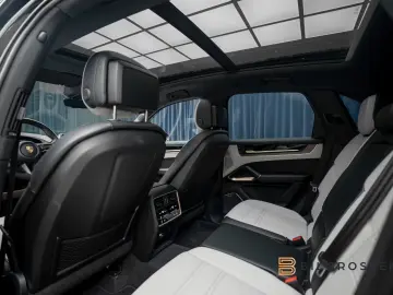 Porsche Cayenne S E-Hyb SportDesign Burmester Inno P-Dis