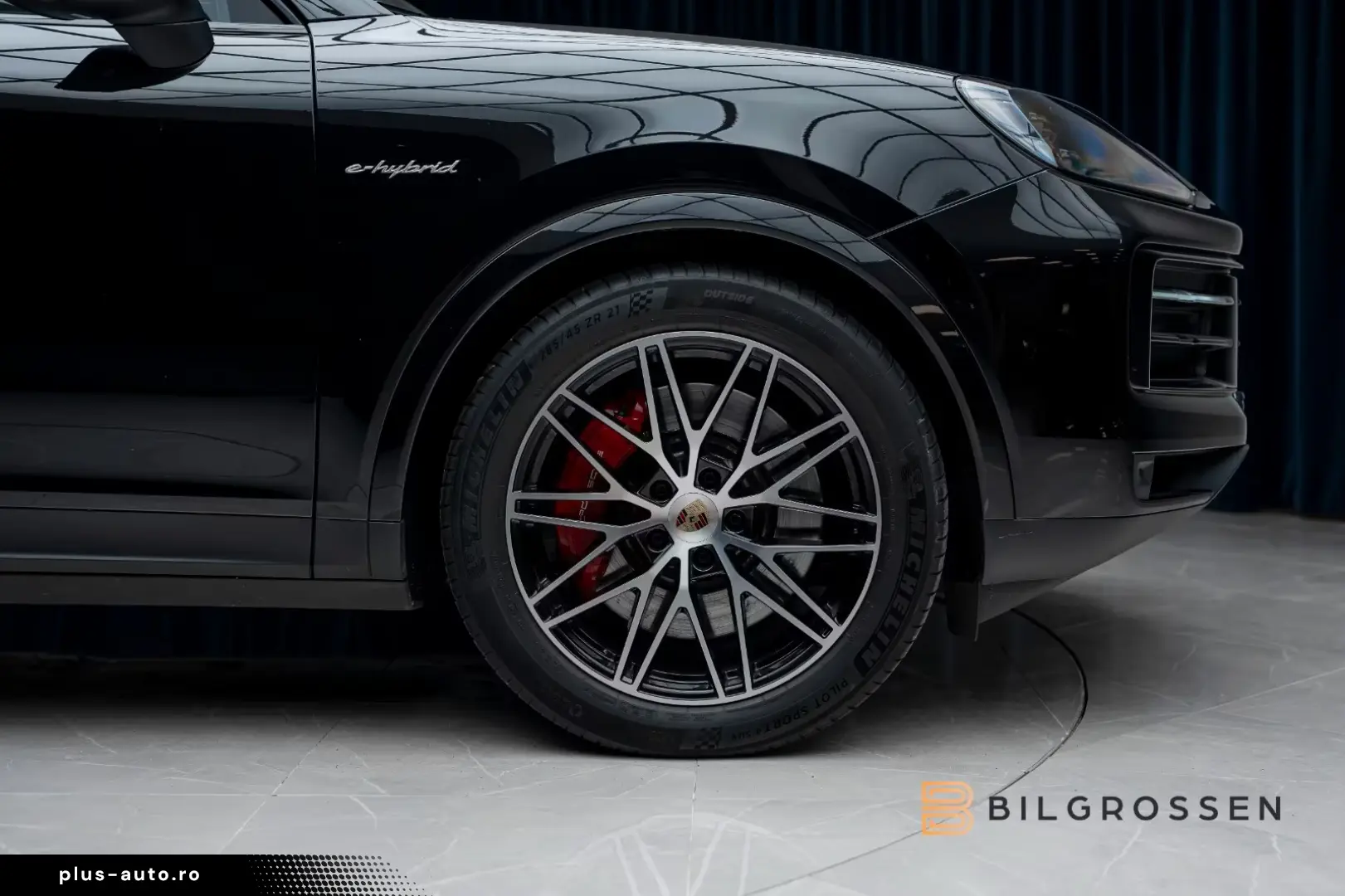 Porsche Cayenne S E-Hyb SportDesign Burmester Inno P-Dis