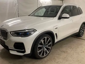 BMW X5 45e DRIVING PRO LASER 22  BOWERS&WILKINS HUD