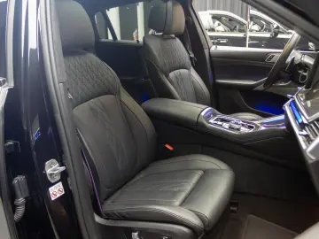 BMW X6 M60i xDrive