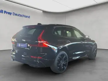 VOLVO XC60 T8 AWD Plug-in Hybrid Ultra Black Edition