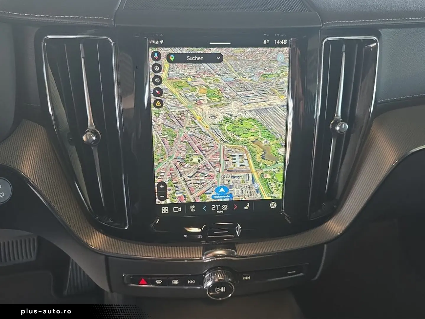 VOLVO XC60 T8 AWD Plug-in Hybrid Ultra Black Edition