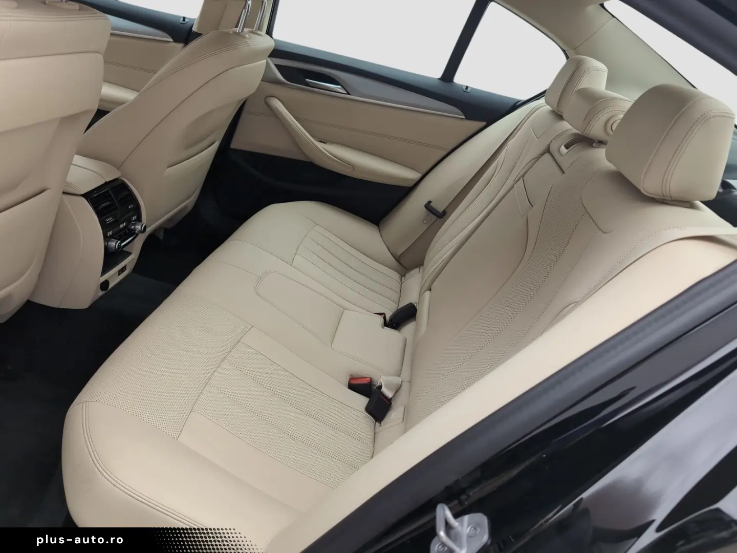 BMW 520d Limousine DAB Alarm Parkassistent Shz