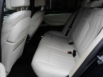 BMW 545 e xDrive M Sport - VOLL  TOP ZUSTAND