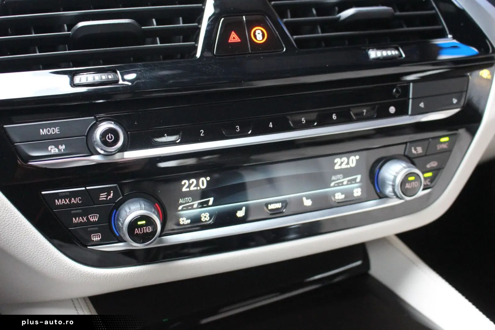 BMW 545 e xDrive M Sport - VOLL  TOP ZUSTAND