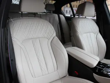 BMW 545 e xDrive M Sport - VOLL  TOP ZUSTAND