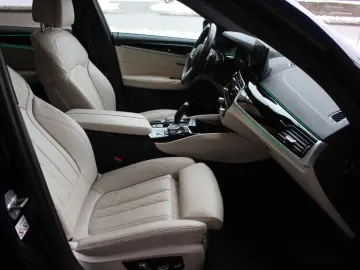 BMW 545 e xDrive M Sport - VOLL  TOP ZUSTAND