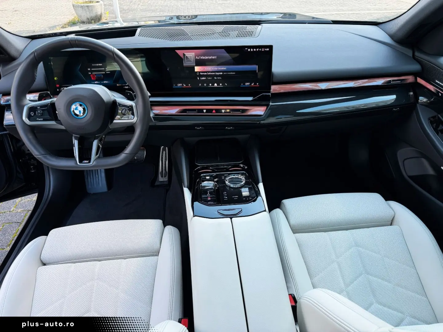 BMW 530 e xDrive M Sport Pro Fond Entert Pano 360 Ka