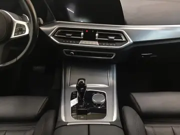 BMW X5 xDrive30d LiveCockpit
