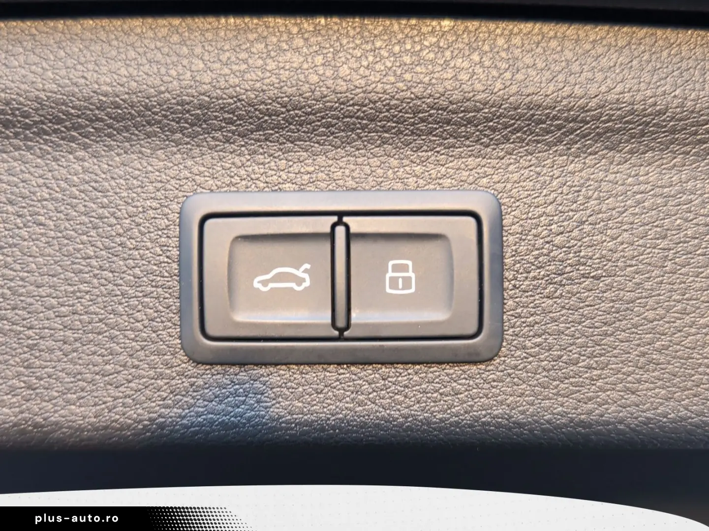 AUDI Q3 35 TFSI S line S tro Pano LED Virtual Navi  K