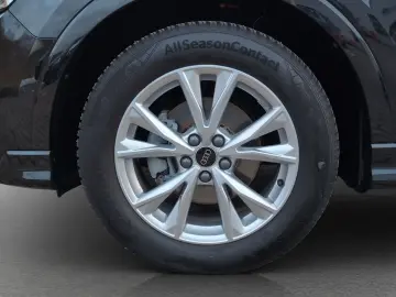 AUDI Q3 35 TFSI S line S tro Pano LED Virtual Navi  K