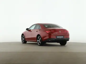 MERCEDES-BENZ CLA 250 e Night Progressive Distronic LED Kam