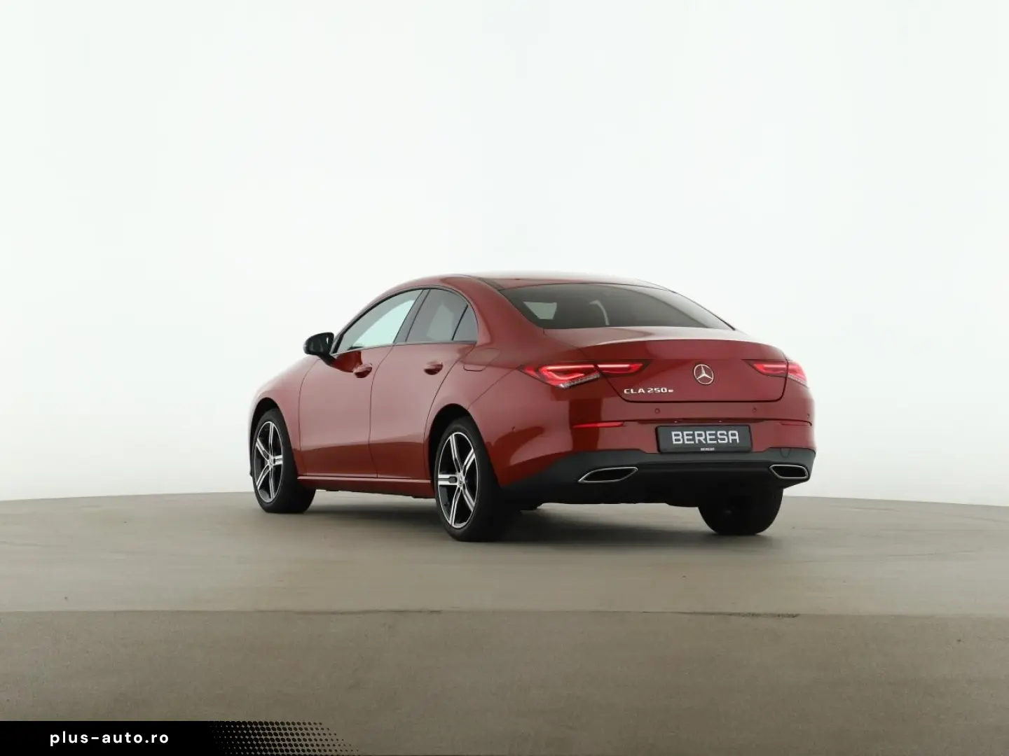 MERCEDES-BENZ CLA 250 e Night Progressive Distronic LED Kam
