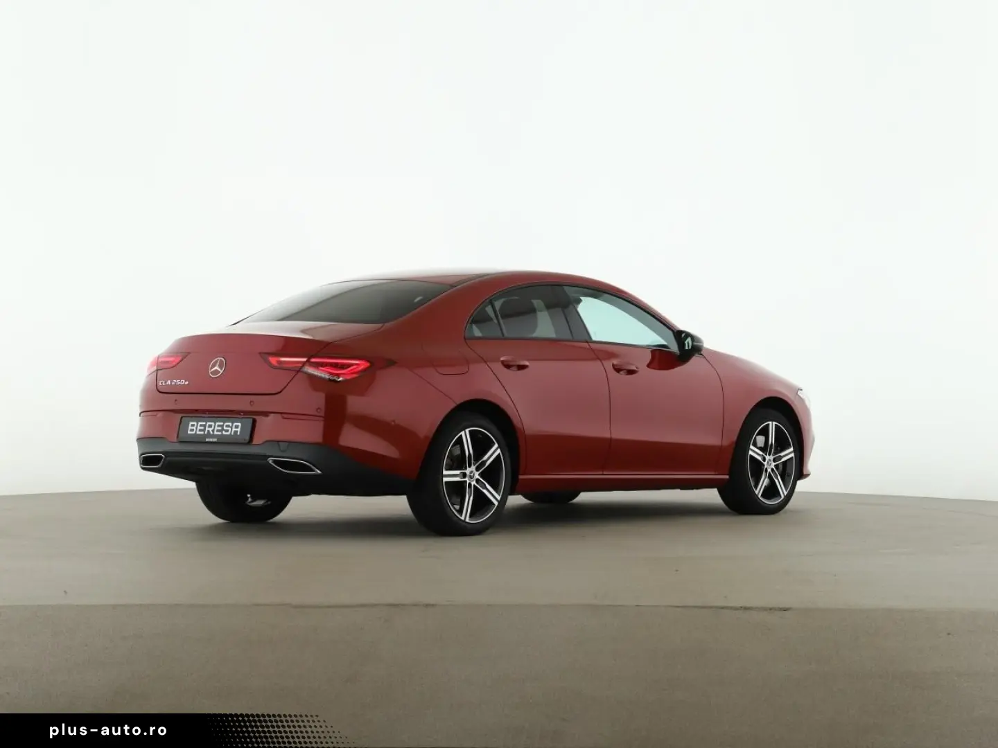 MERCEDES-BENZ CLA 250 e Night Progressive Distronic LED Kam