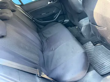 🚘 Peugeot 308 1.5D 100CP 2019 Inmatriculat RO