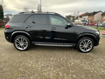 MERCEDES-BENZ GLE 400 d 4M AMG