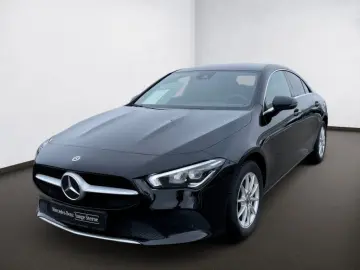 MERCEDES-BENZ CLA 180 d Coupé Progressive Ambi LED Kam Nav