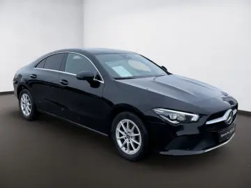 MERCEDES-BENZ CLA 180 d Coupé Progressive Ambi LED Kam Nav