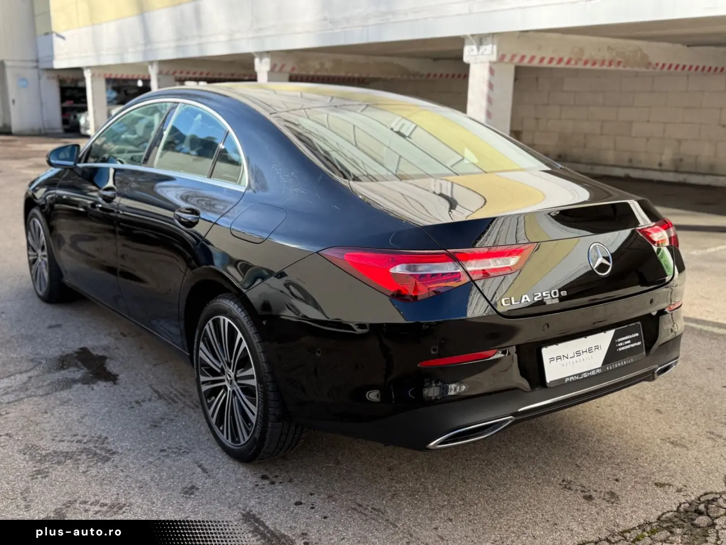 MERCEDES-BENZ CLA250e Progressive 360 K Leder Ambient