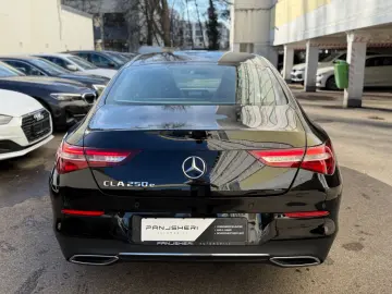 MERCEDES-BENZ CLA250e Progressive 360 K Leder Ambient