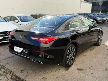 MERCEDES-BENZ CLA250e Progressive 360 K Leder Ambient