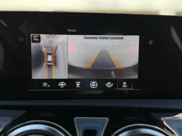 MERCEDES-BENZ CLA250e Progressive 360 K Leder Ambient