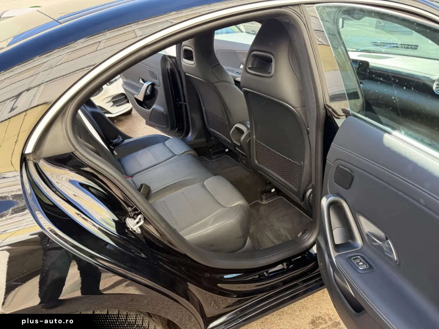 MERCEDES-BENZ CLA250e Progressive 360 K Leder Ambient