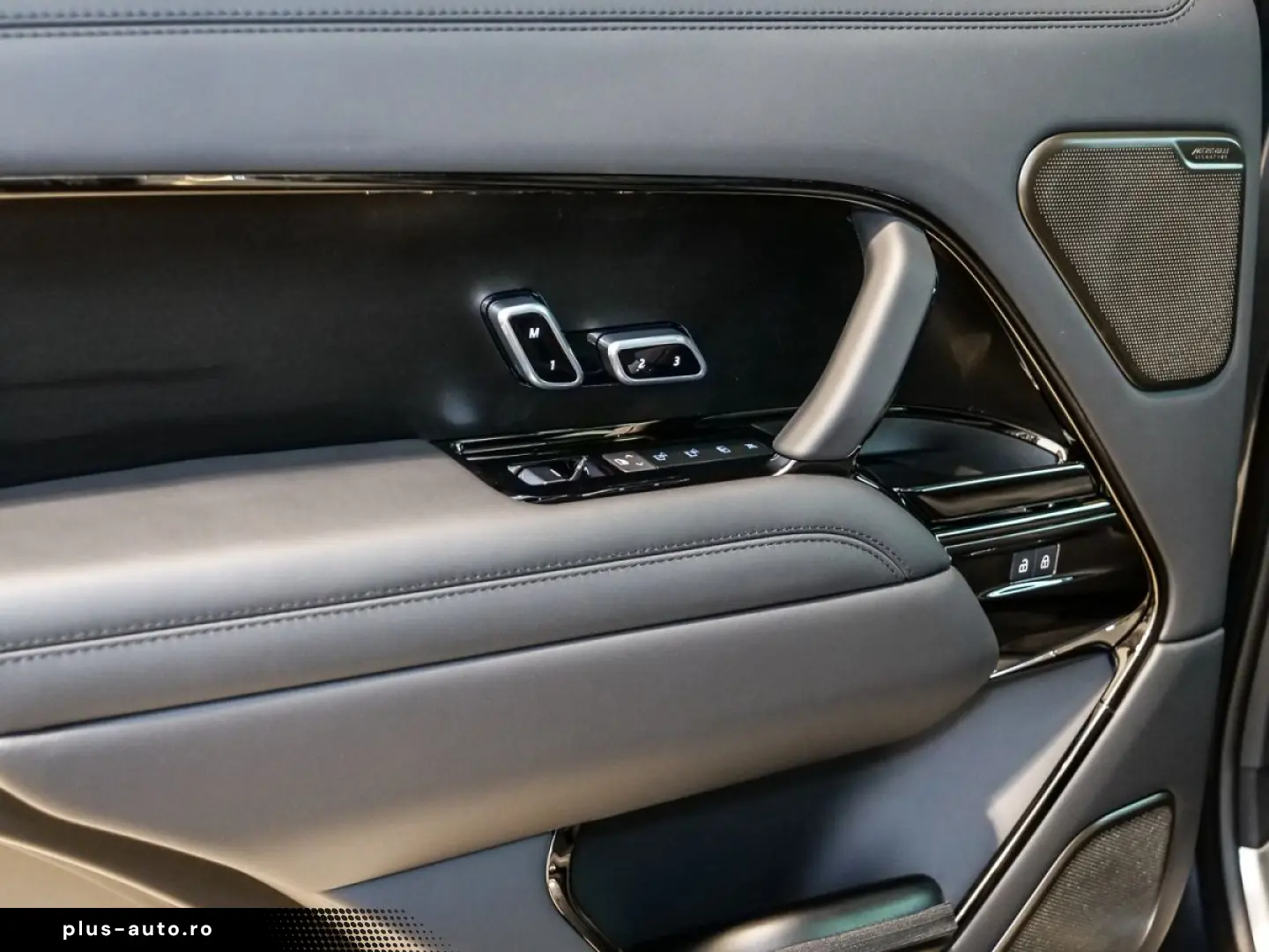 LAND ROVER Range Rover SWB P615 SV