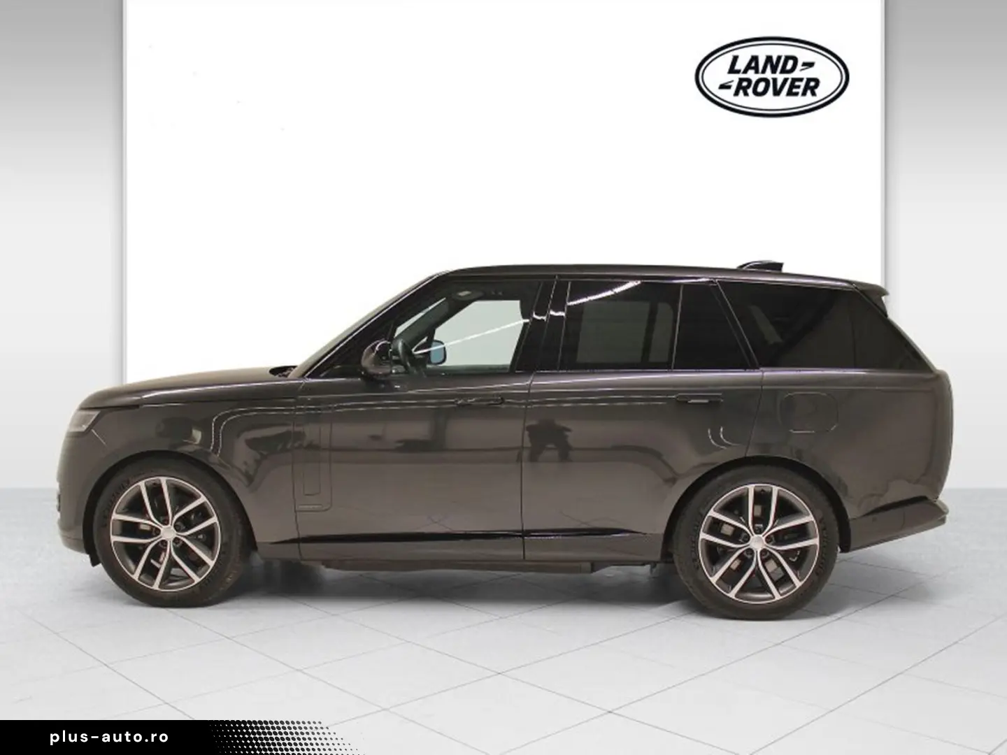 LAND ROVER Range Rover P550 SWB Hybrid Autobiography