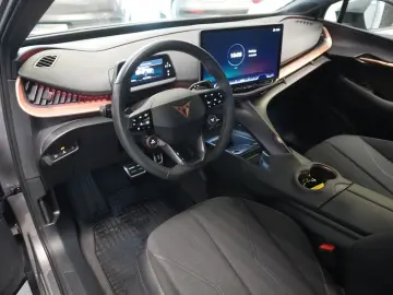CUPRA Tavascan Virtual Navi Keyless LED