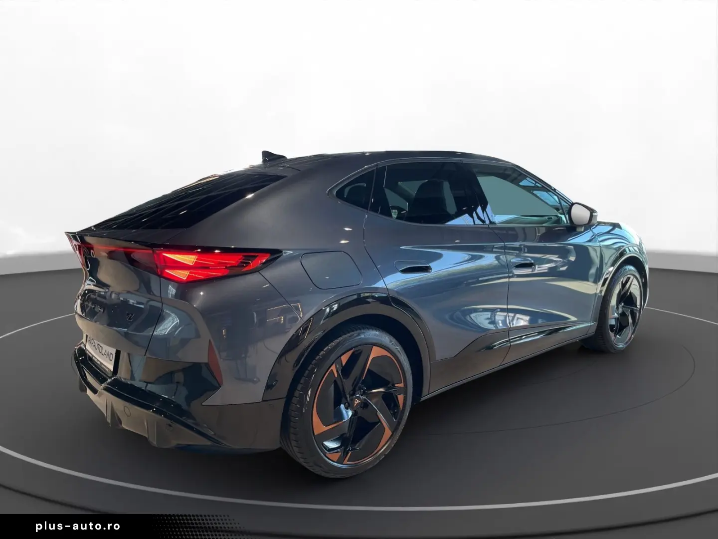 CUPRA Tavascan 250 kW 77 kWh 4Drive VZ   PANO   NAVI