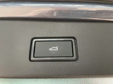 CUPRA Tavascan 250 kW 77 kWh 4Drive VZ   PANO   NAVI