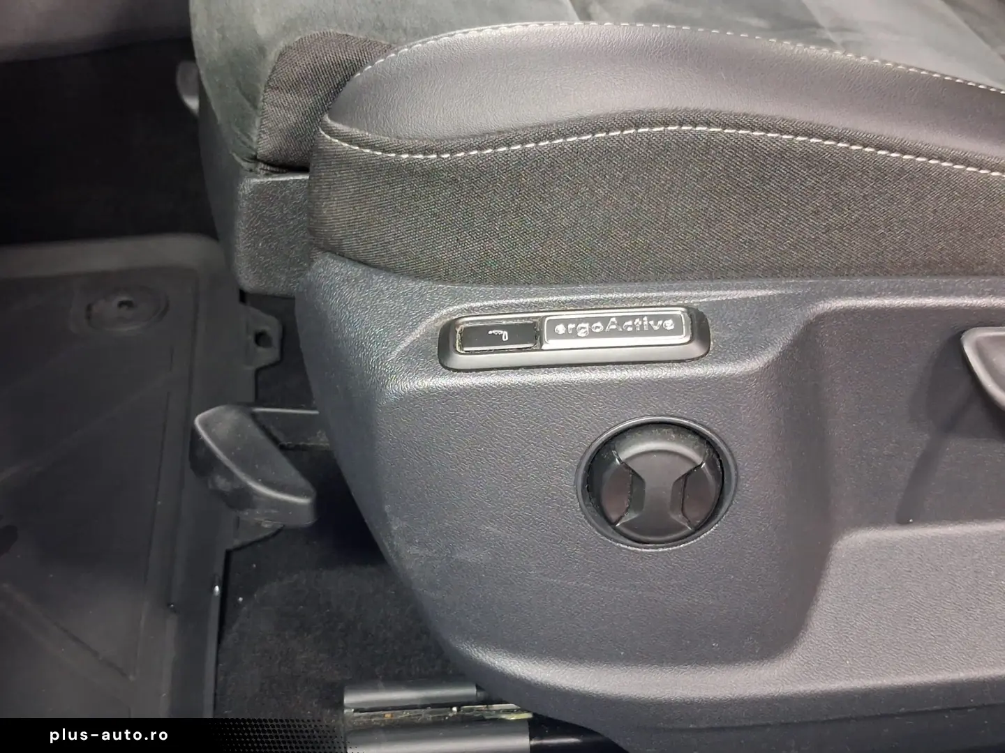 VOLKSWAGEN T ROC STYLE DSG 1.5TSI 150CP 2023