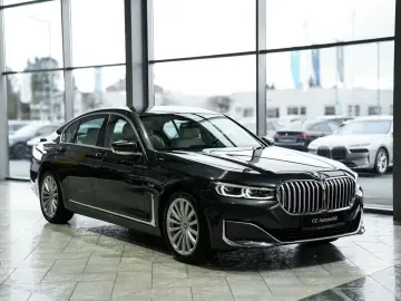 BMW 745e 360K HUD Soft-Close Aktivlenkung