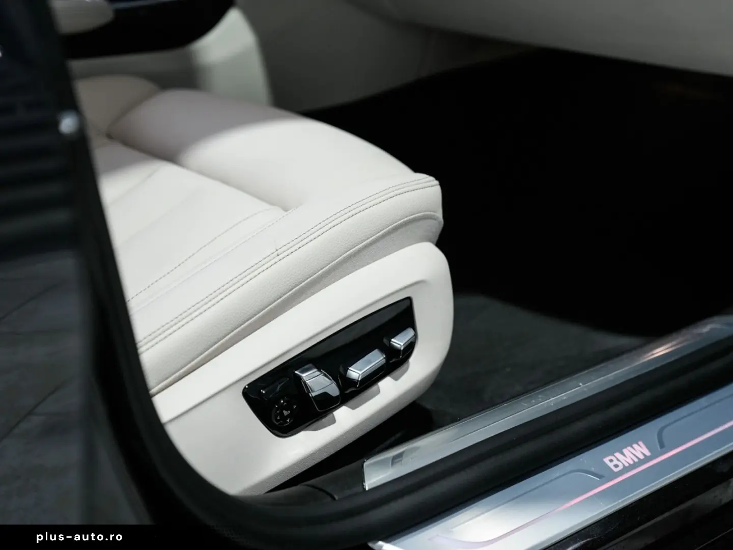 BMW 745e 360K HUD Soft-Close Aktivlenkung