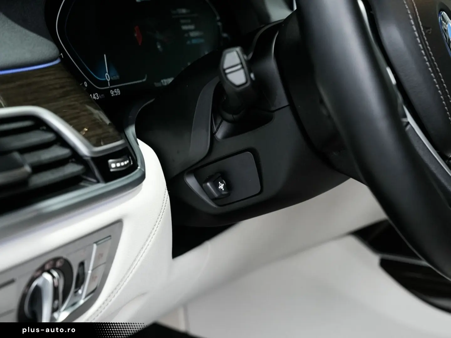 BMW 745e 360K HUD Soft-Close Aktivlenkung