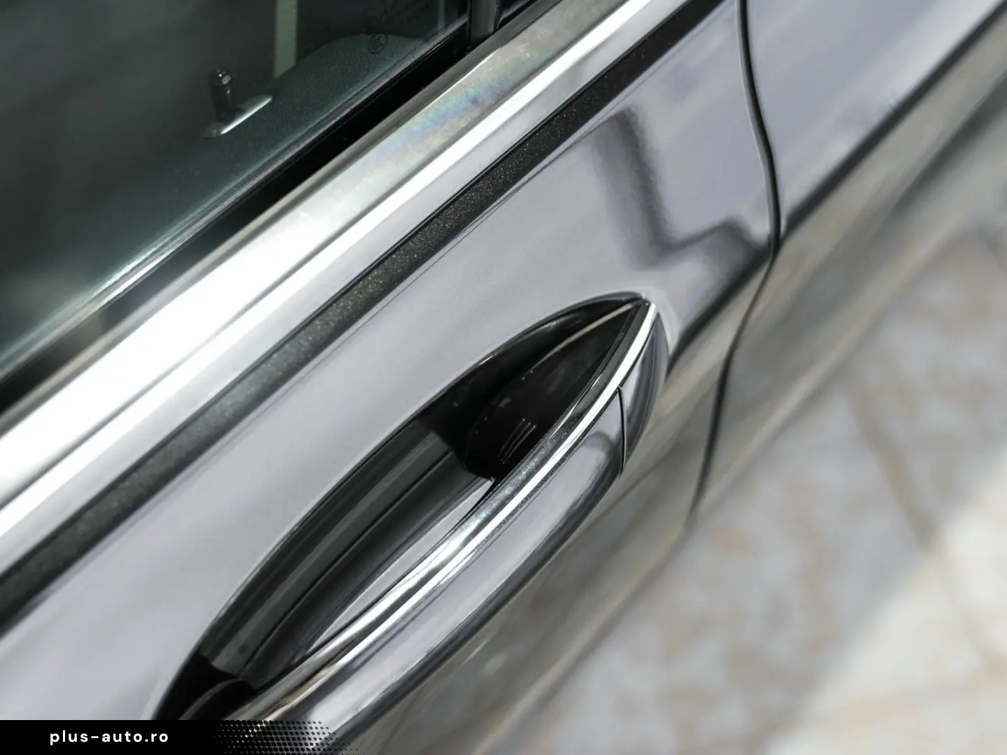 BMW 745e 360K HUD Soft-Close Aktivlenkung