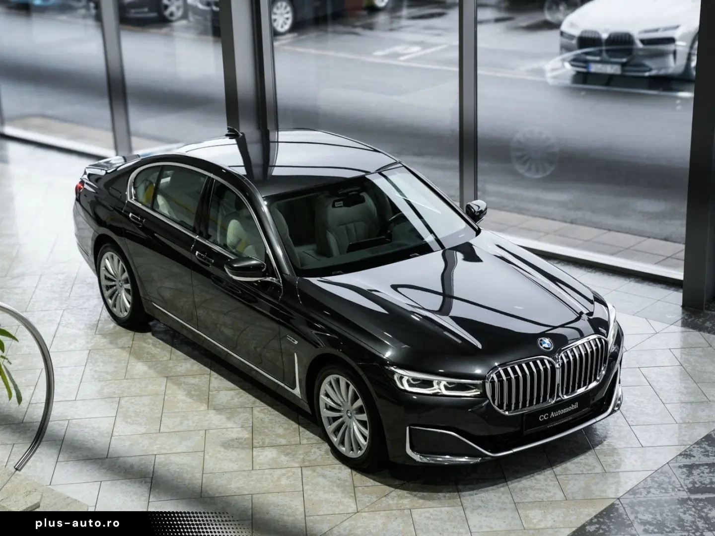 BMW 745e 360K HUD Soft-Close Aktivlenkung