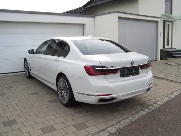 BMW 745Le xDrive B&W Soft 360 ACC Head EGSD Laser 20