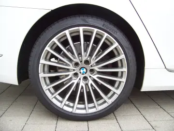 BMW 745Le xDrive B&W Soft 360 ACC Head EGSD Laser 20