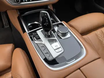 BMW 745 7-serie 745e High Exe   M-Sport   Nappa lede