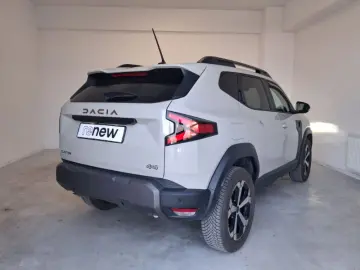 DACIA DUSTER 1.2 TCe MHEV 130CP Extreme 4X4