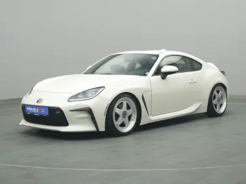 TOYOTA GR 86 234PS KW-Fahrwerk LED BLIS PDC