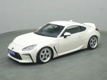 TOYOTA GR 86 234PS KW-Fahrwerk LED BLIS PDC