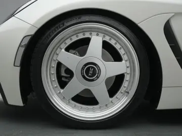 TOYOTA GR 86 234PS KW-Fahrwerk LED BLIS PDC